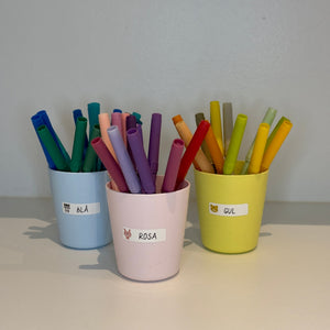 BarnEtiketter på pennburkar för niimbot